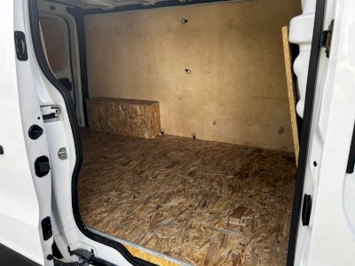 Renault Trafic L2H1 +AHK
